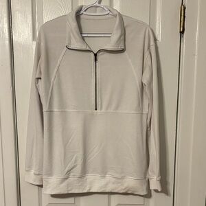 Women's White Quarter Zip Sweatshirt, Size M, Smoke Free Home